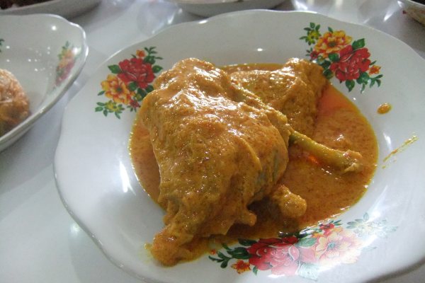 TAMBAHAN LAUK - AYAM GULAI