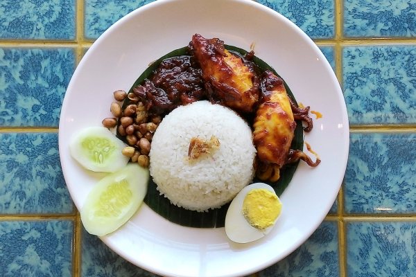 Nasi Ayam Laos Kangkung Goreng Baby Cumi (NASI PUTIH)